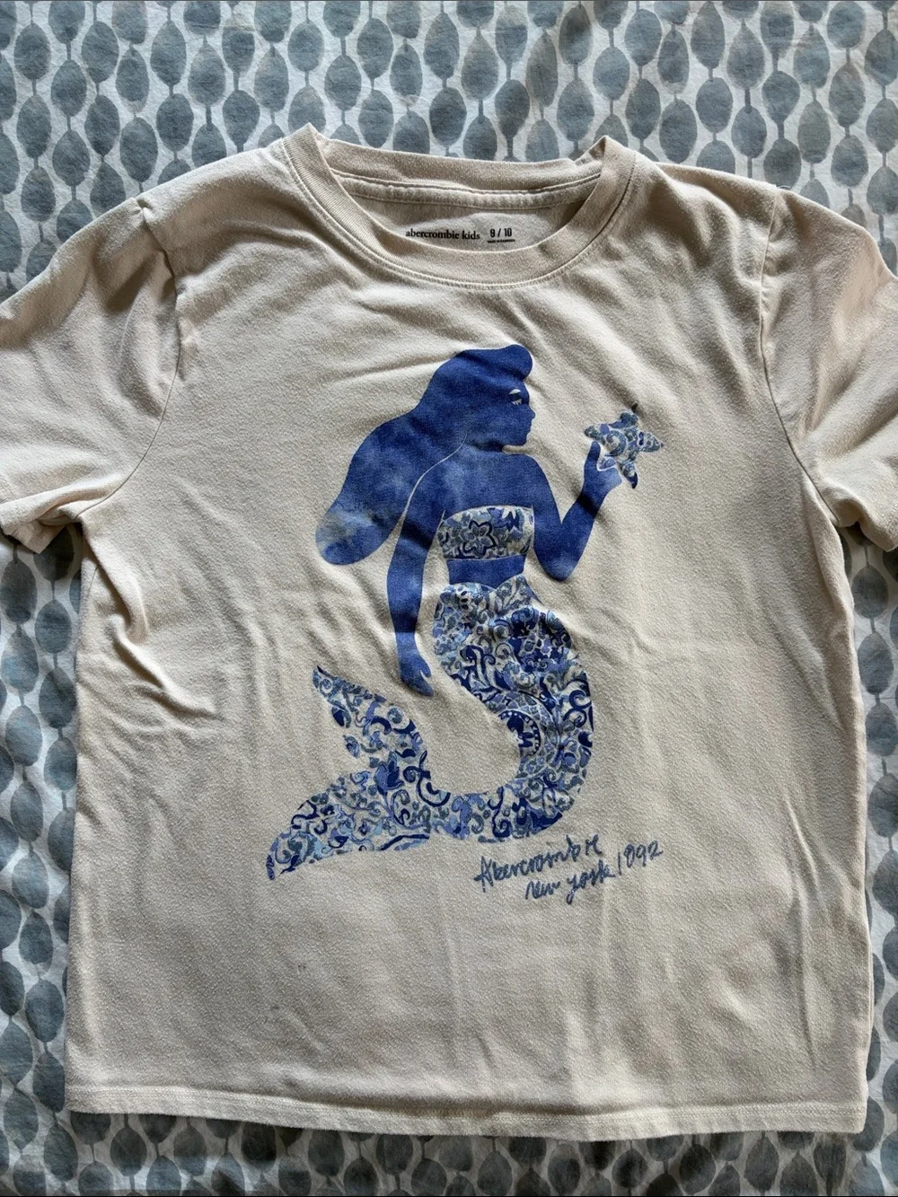 Bundle of 4 t shirts. Abercrombie kids Cream Tee w/mermaid, Cat & Jack